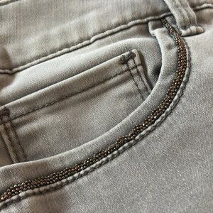 White House Black Market Beaded Low Rise Jeans Size 4